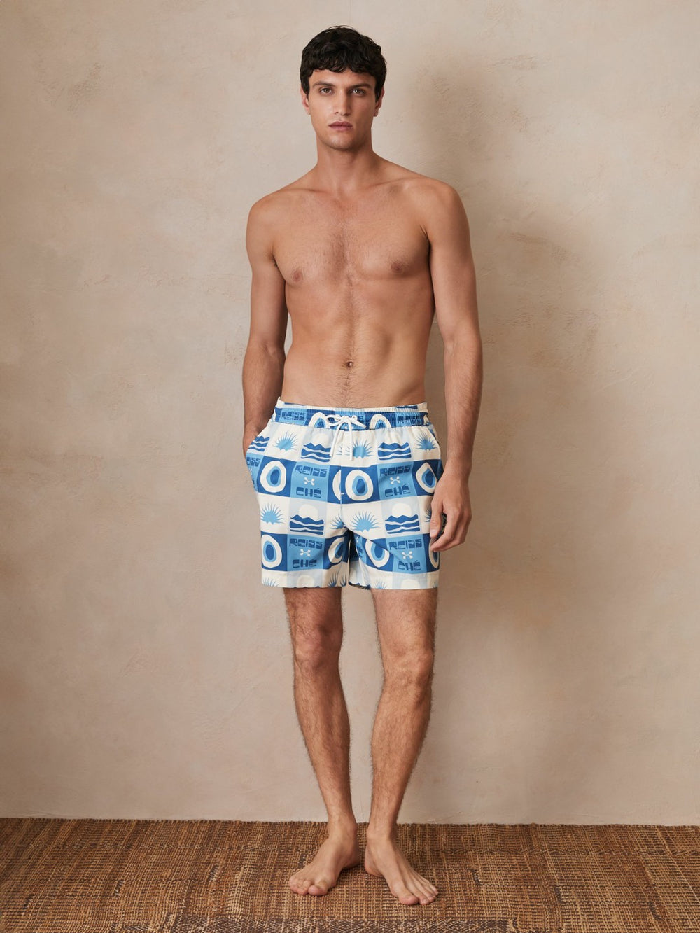 | Ché Sunset-Print Swim Shorts in Blue Multi | Reiss For Sale