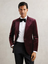 Single-Breasted Velvet Blazer Regular-Fit in Bordeaux | Reiss USA