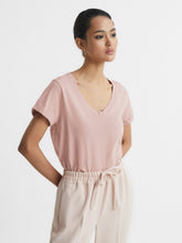 Cotton-Jersey V-Neck T-Shirt in Light Pink | Reiss US
