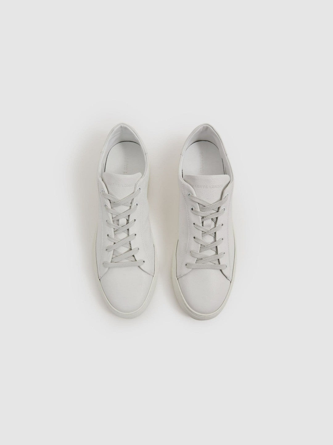 Harrys of London Grained Leather Trainers in White | Reiss Sale
