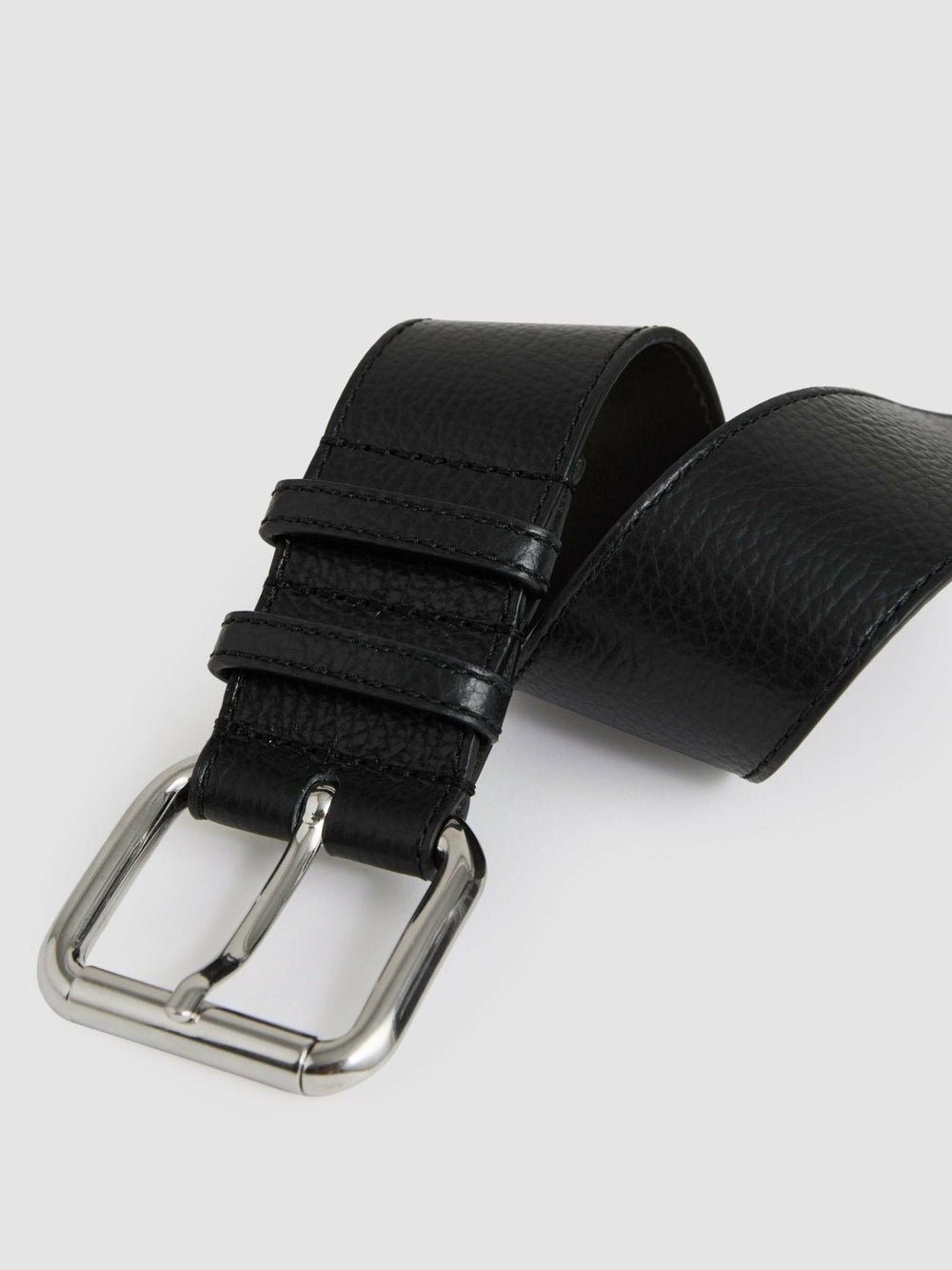 Leather Square Roller Buckle Belt in Black | Reiss Near Me