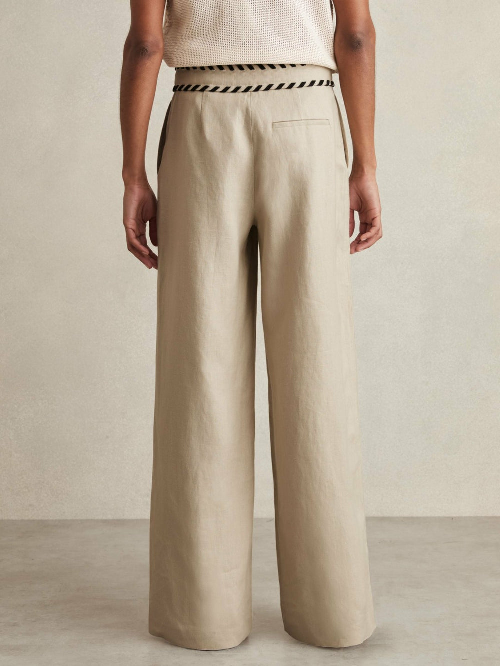 Petite Linen Wide-Leg Whipstitch Trousers in Neutral | Reiss Near Me