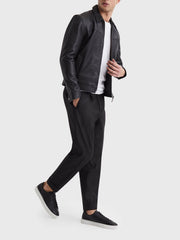 Leather Low-Top Trainers in Black | Reiss