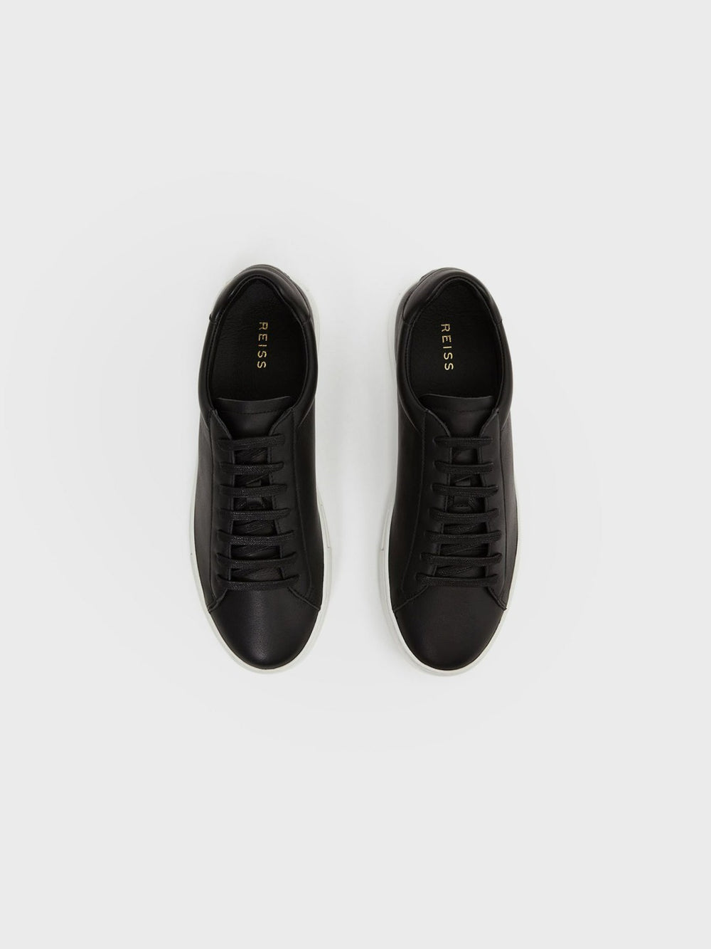 Leather Low-Top Trainers in Black | Reiss