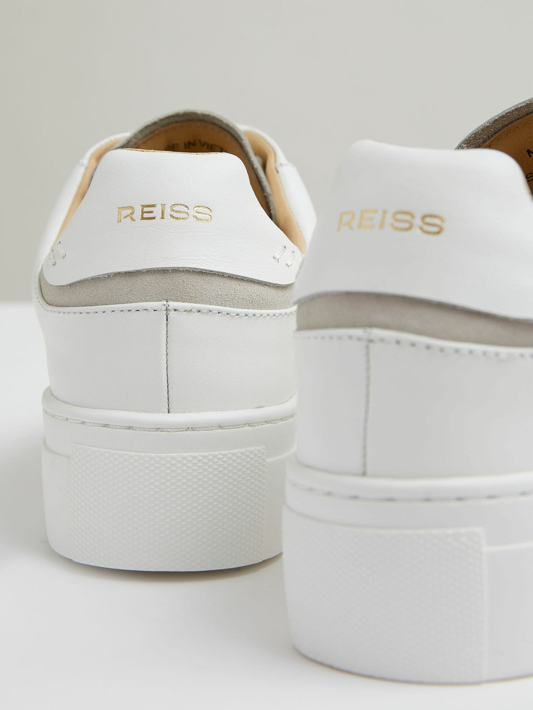 Leather Low-Top Trainers in White | Reiss US