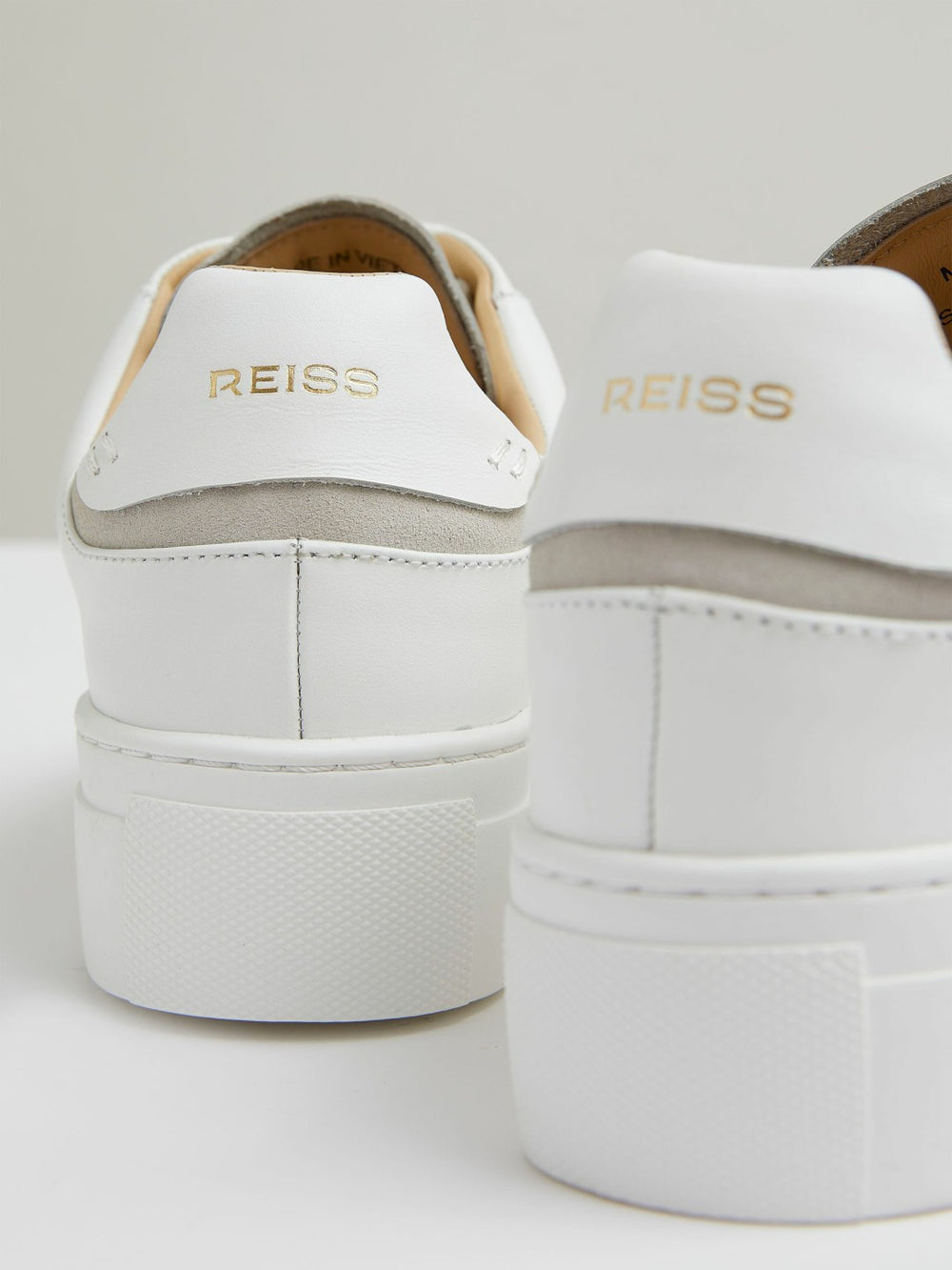 Leather Low-Top Trainers in White | Reiss US