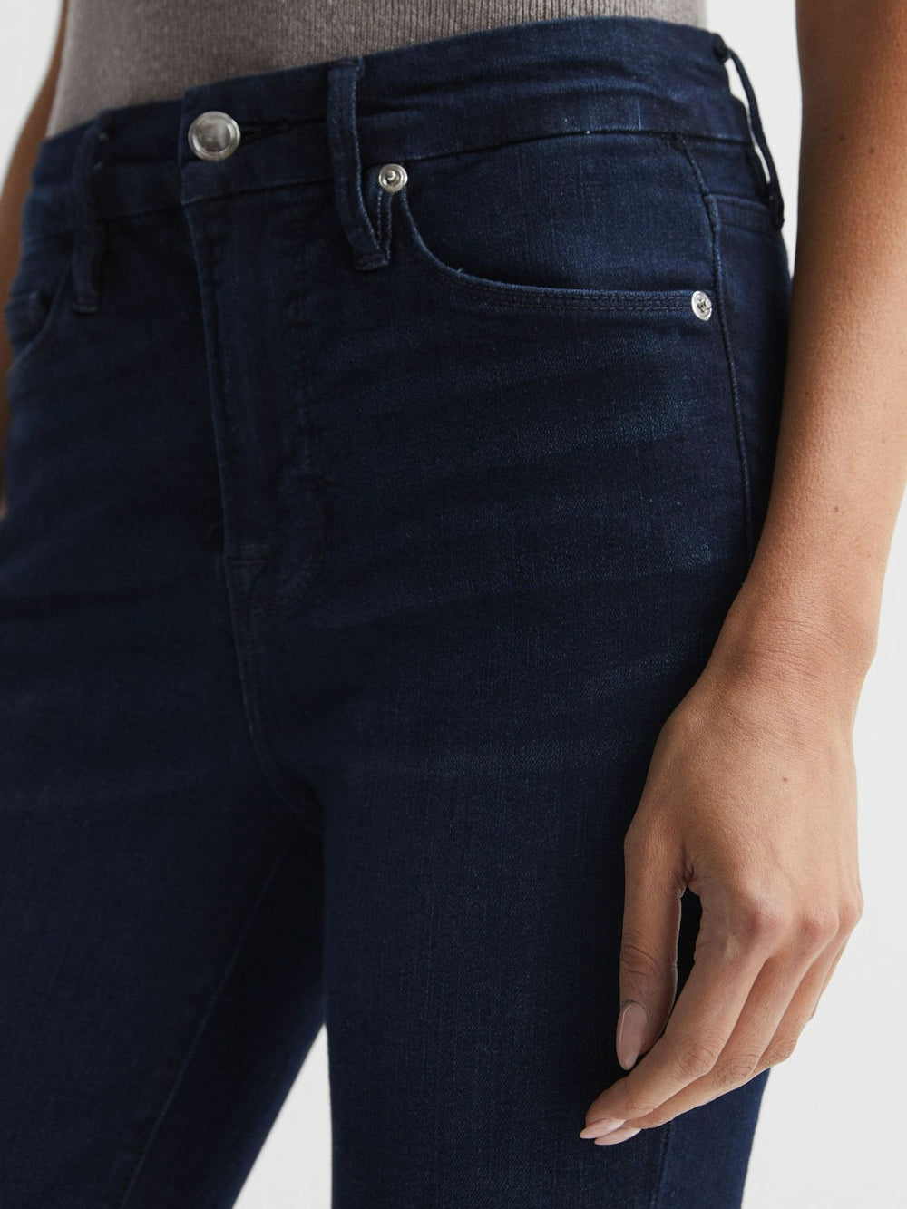 Good American Sculpting Skinny Jeans in Mid Blue | Reiss For Sale