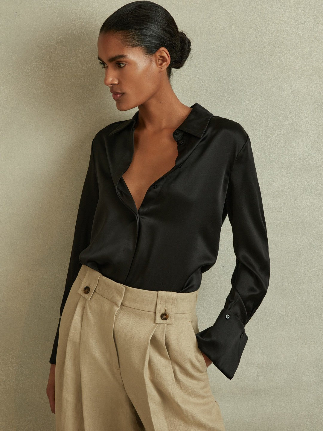 Petite Silk Double-Cuff Button-Through Shirt in Black | Reiss US