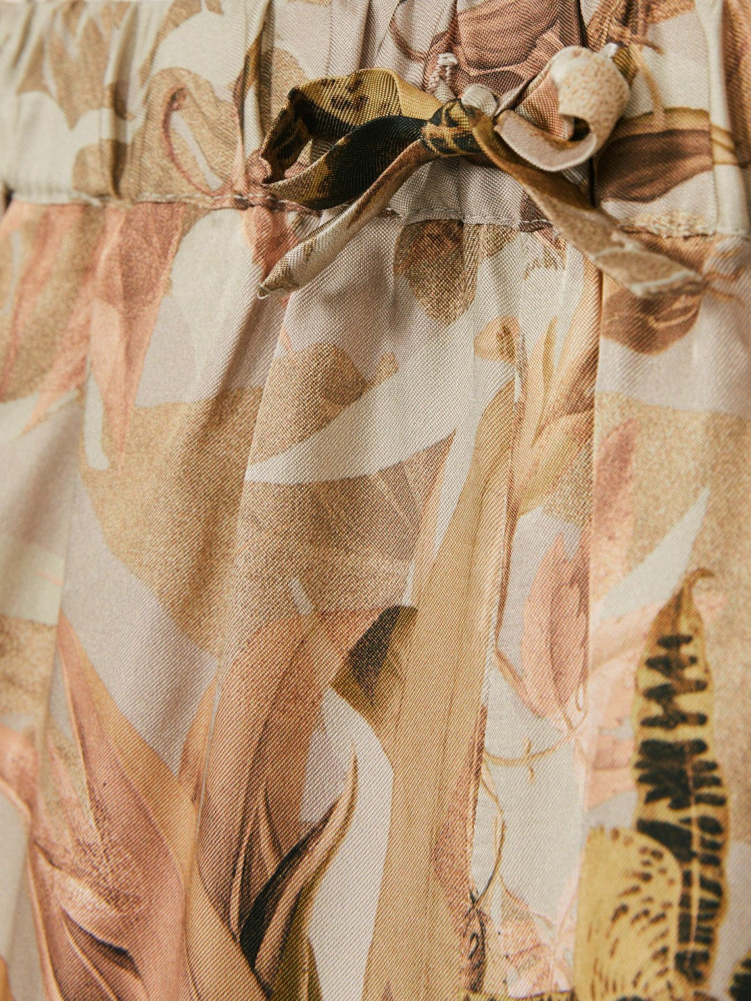 9-13 yrs  | NYBG Satin Floral-Print Shorts in Khaki | Reiss Sale