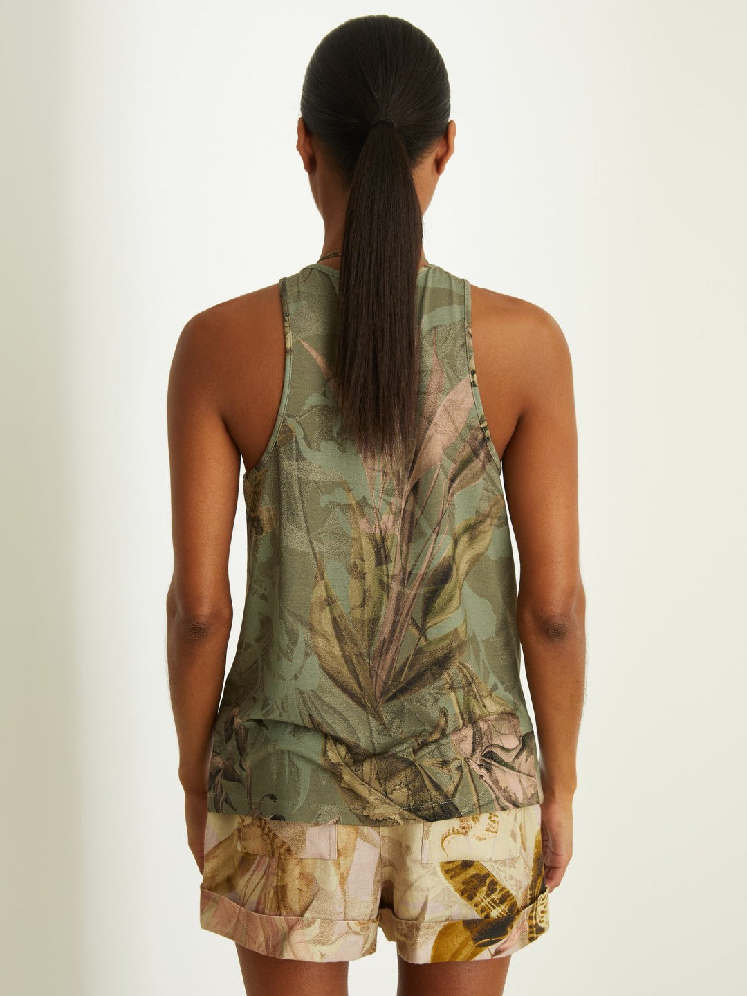 | NYBG Floral Scoop-Neck Vest in Khaki | Reiss USA