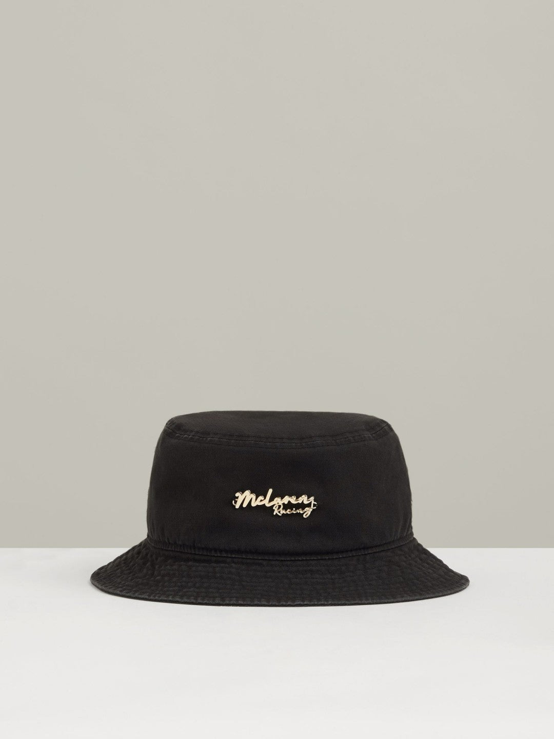 Unisex Fit McLaren Racing Cotton Bucket Hat in Black | Reiss USA