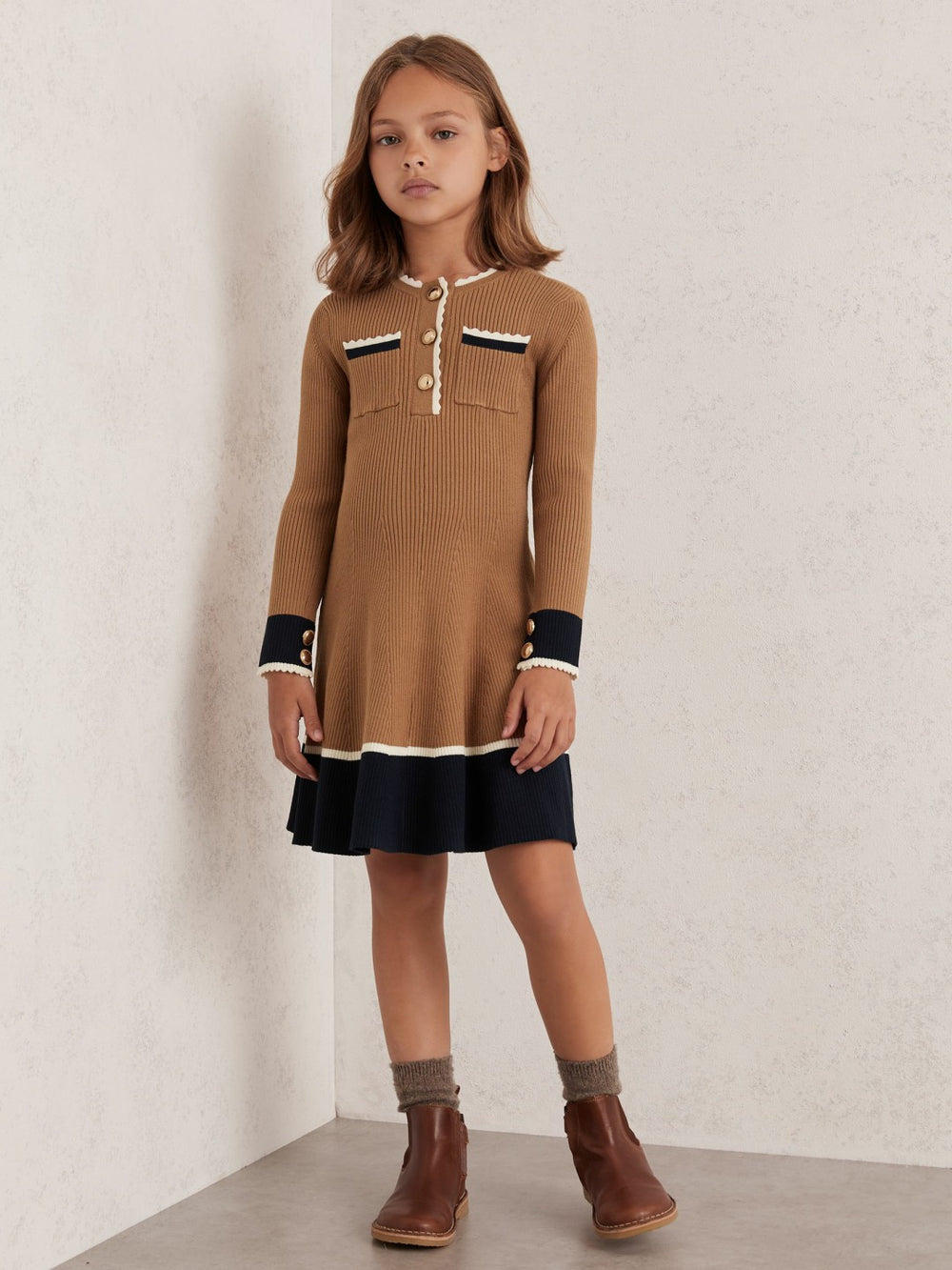 13-14 yrs Scallop-Trim Rib-Knit Dress in Camel | Reiss