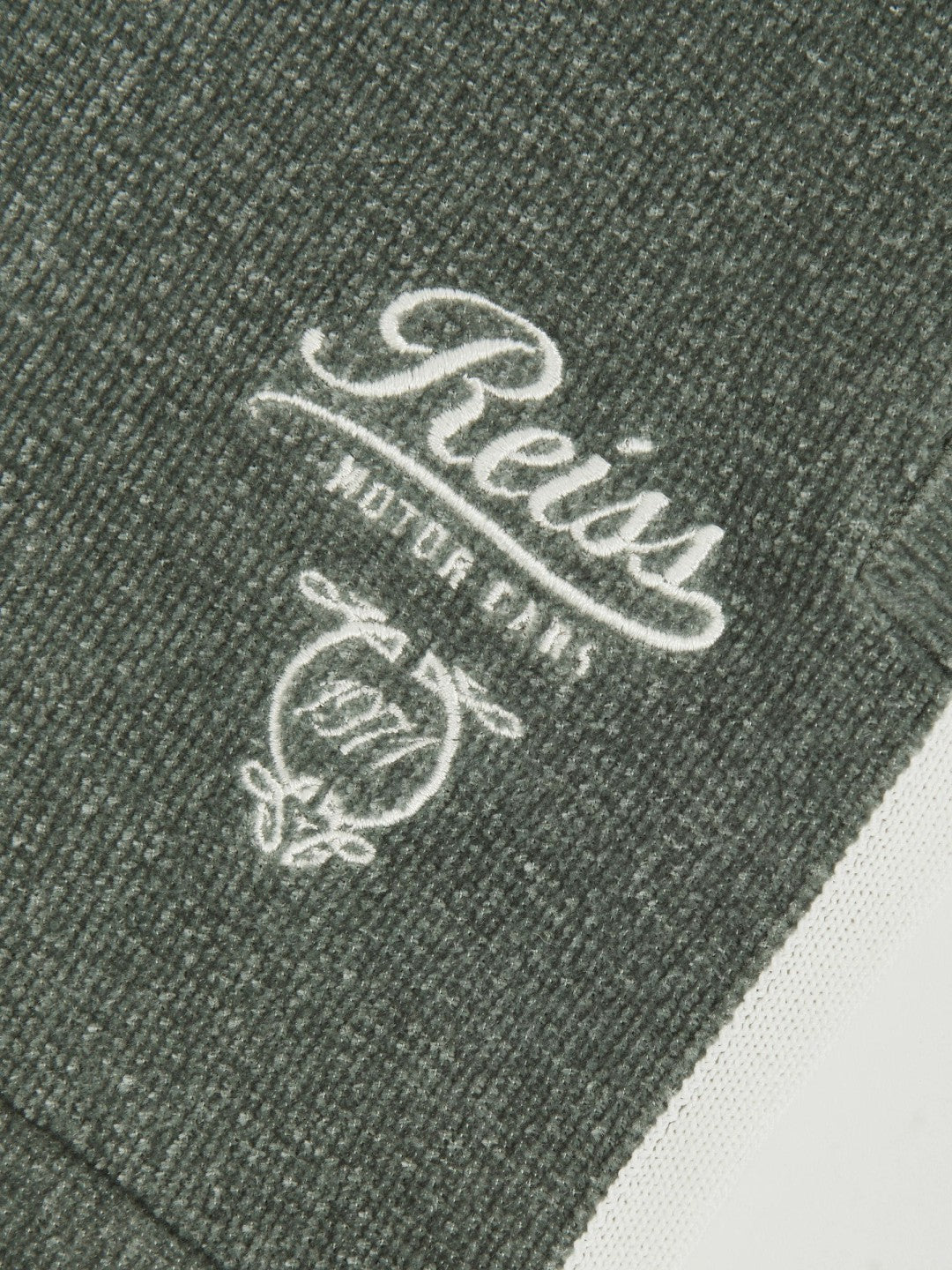 3-9 yrs Chenille Tipped Motor Cars Shorts in Dark Sage Green/White | Reiss Onsale