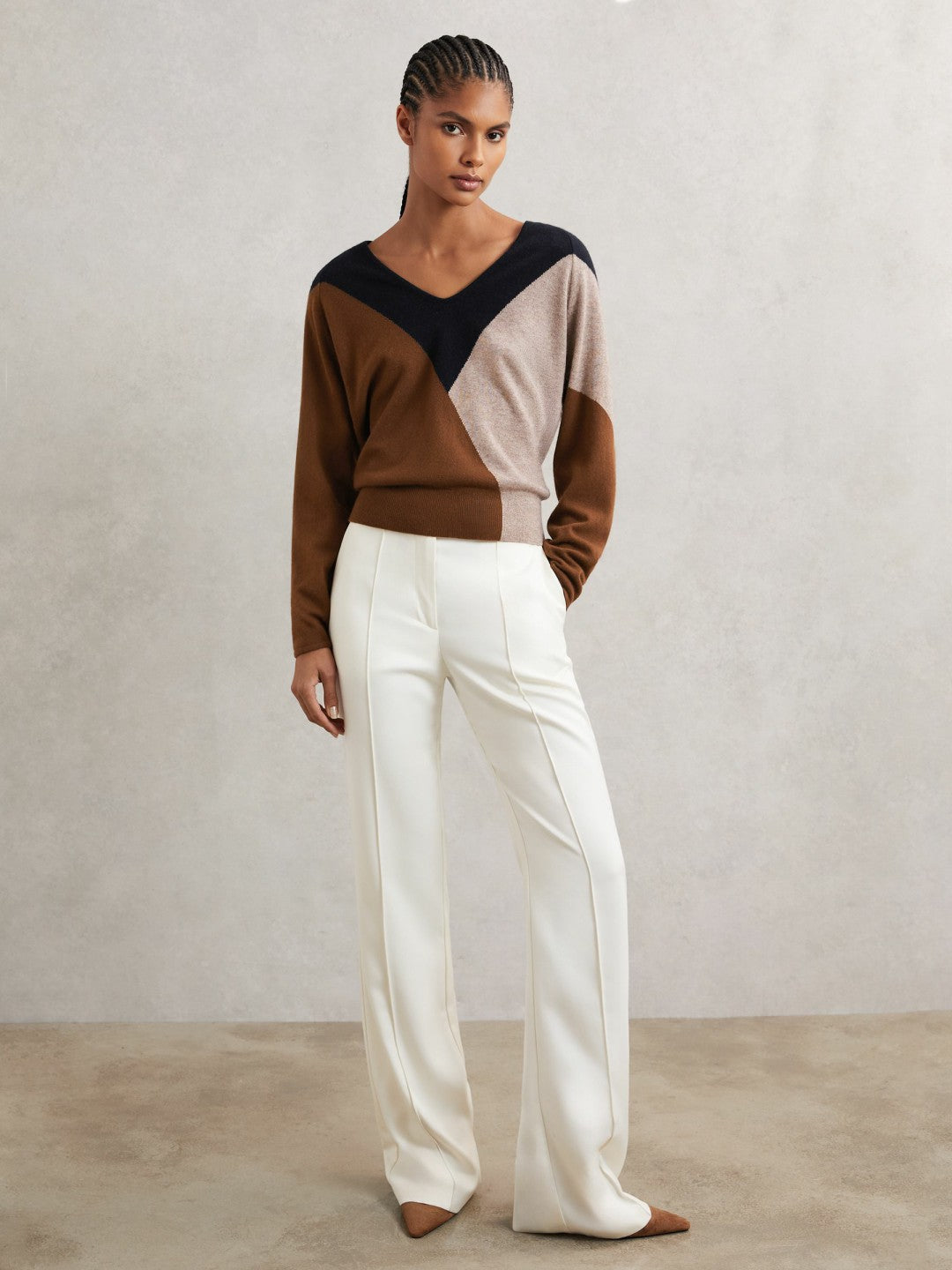 Wool-Blend Colourblock Knit Jumper with Cashmere in Toffee Brown/Navy/Neutral | Reiss Onsale