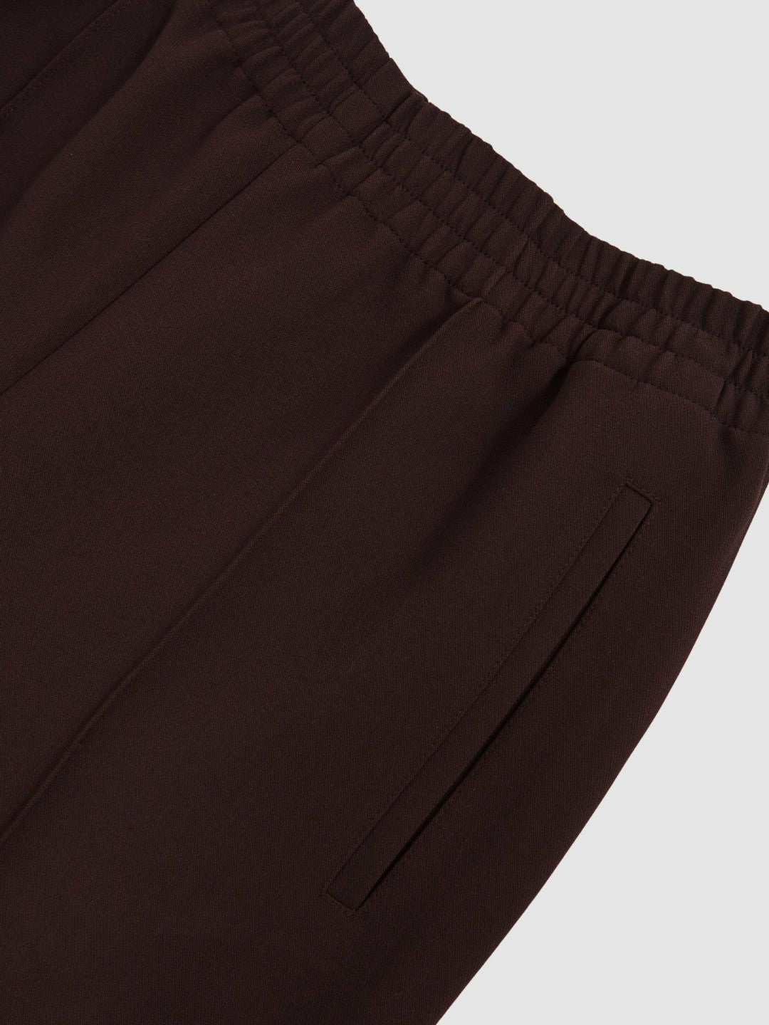 Petite Wide Leg Elasticated Waist Trousers in Burgundy | Reiss Near Me