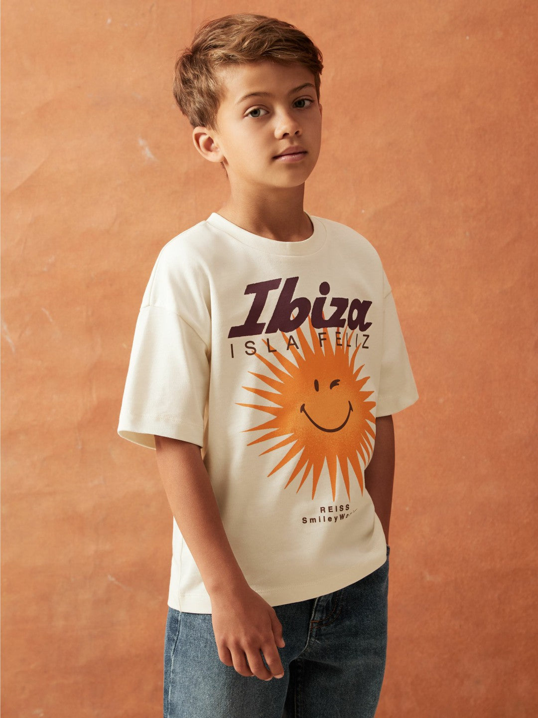 9-13 yrs SmileyWorld Sun Motif T-Shirt in Off White | Reiss For Sale