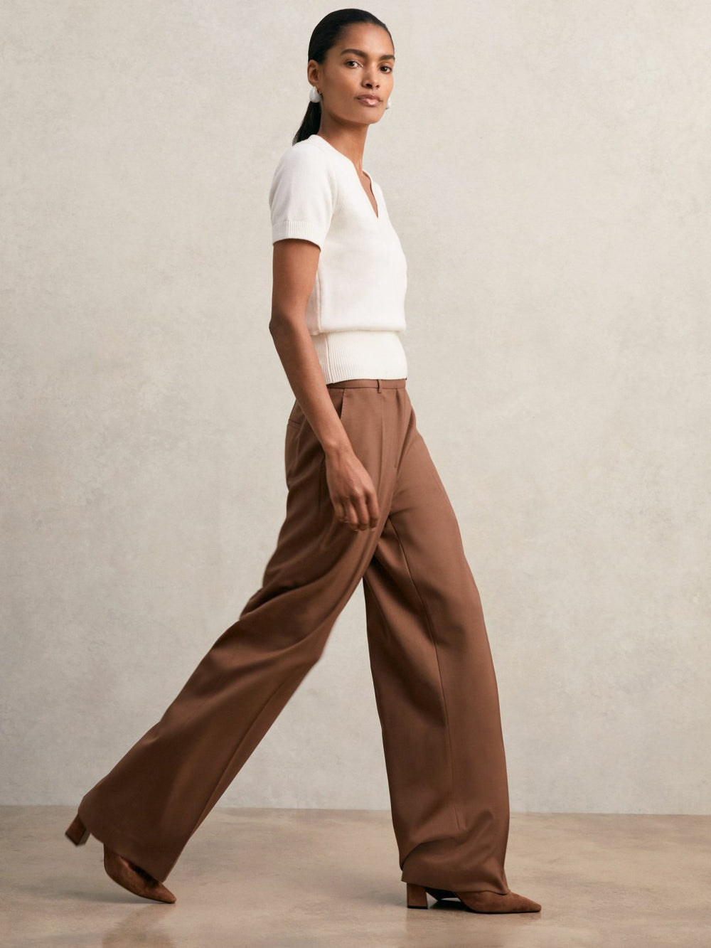 Cotton-Wool Knit V-Neck Top in Ivory | Reiss Near Me